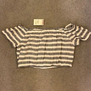 Aerie cropped shirt